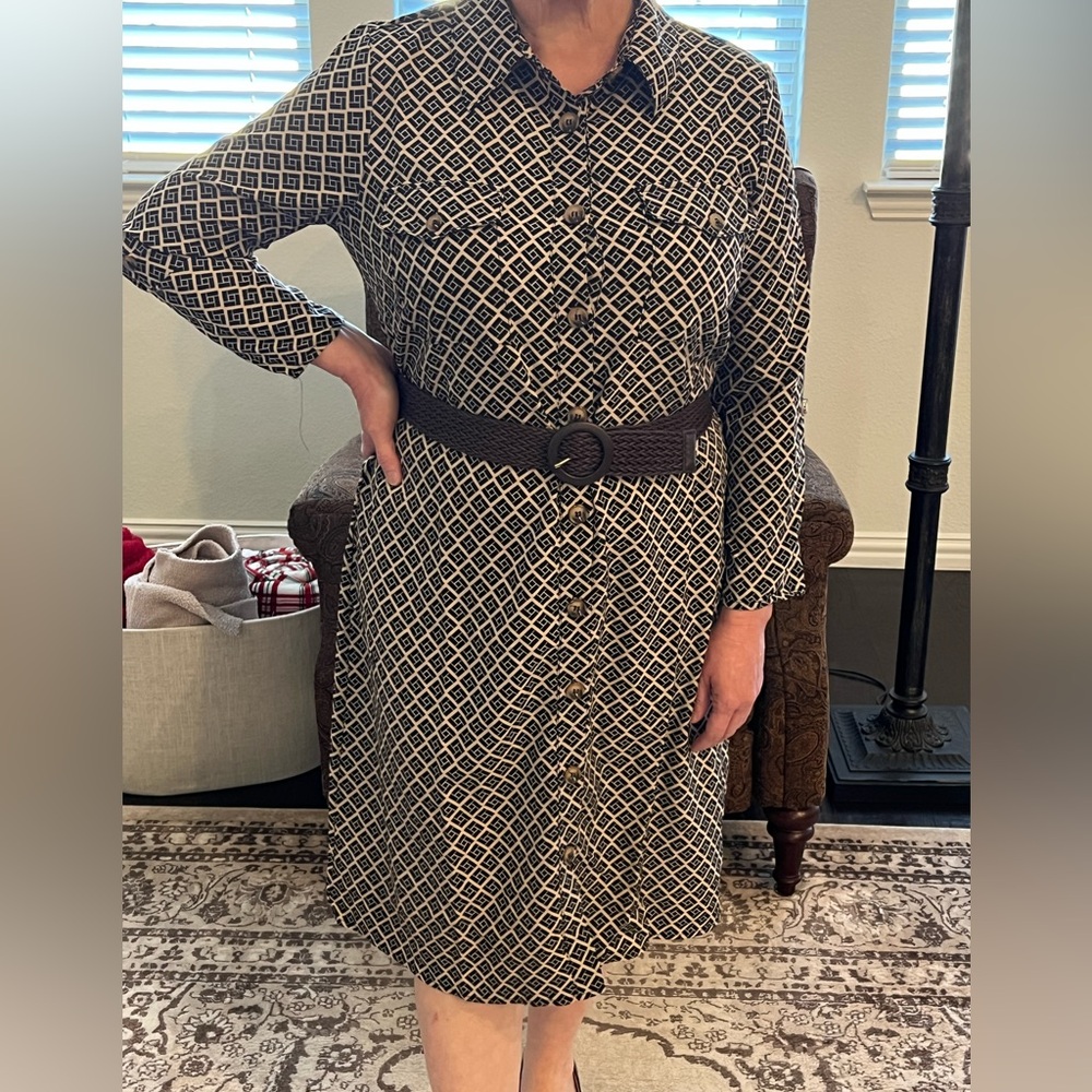 NY Collection Black and Cream Long Sleeve Dress